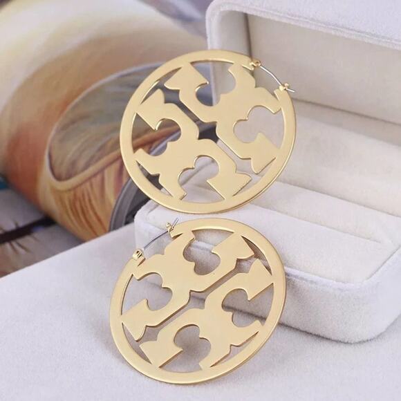 New Tory Burch Gold Miller Logo Hoop Earrings - Picture 2 of 5